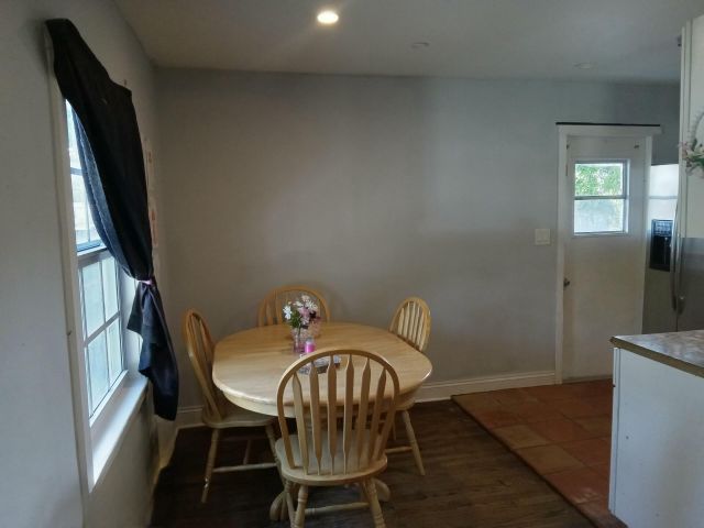 Продажа дома по адресу 348 SW 4th Avenue - фото 6392087