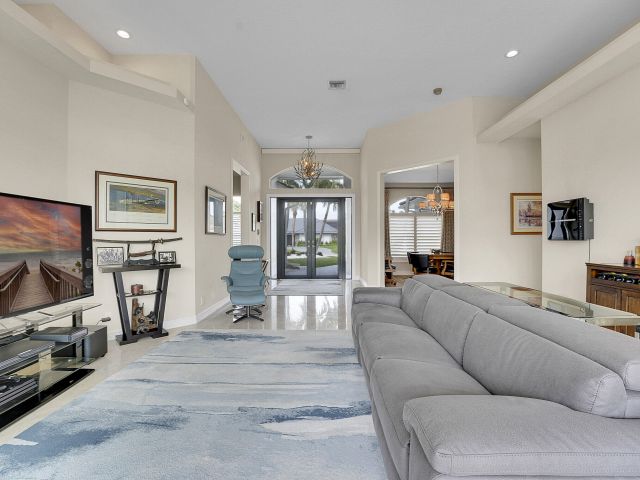 Продажа дома по адресу 12943 N Normandy Way - фото 5862656