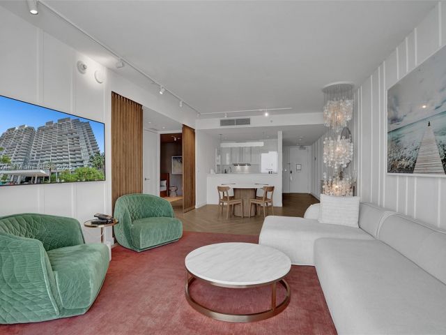 Продажа квартиры #1215 - фото 5915009