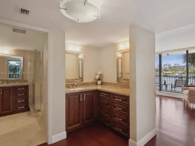 Продажа квартиры #601 - фото 6479552