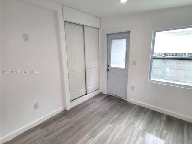 Продажа дома по адресу 1945 NW 51 st Ter - фото 6103891