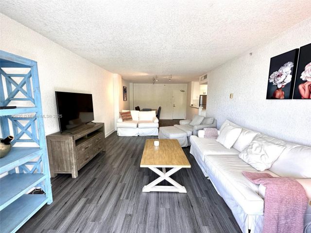 Квартира в аренду номер234S - фото 5912172