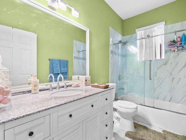 Продажа дома по адресу 1405 Fairway Circle - фото 6230978