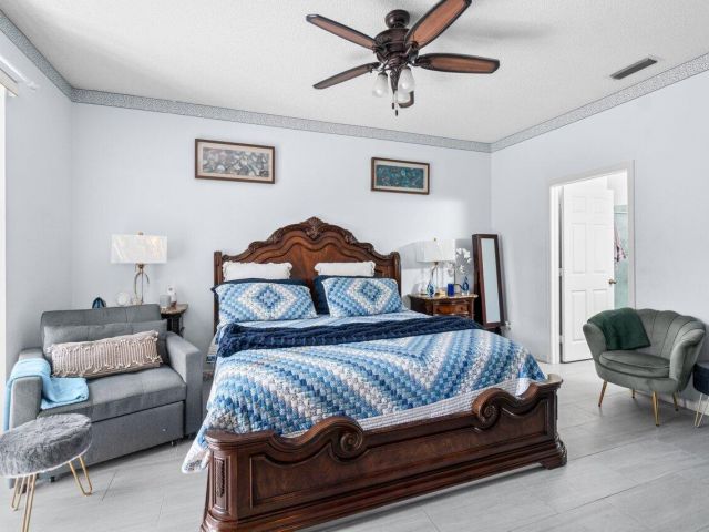 Продажа дома по адресу 1405 Fairway Circle - фото 6230983