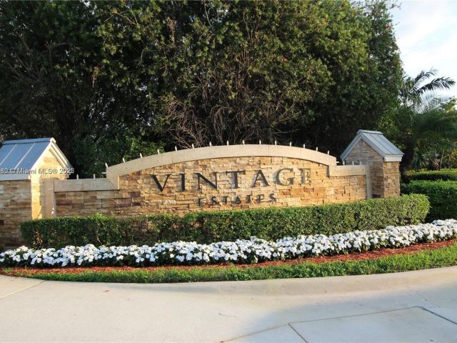 Продажа дома по адресу 10564 NW 70th Ln - фото 5859791