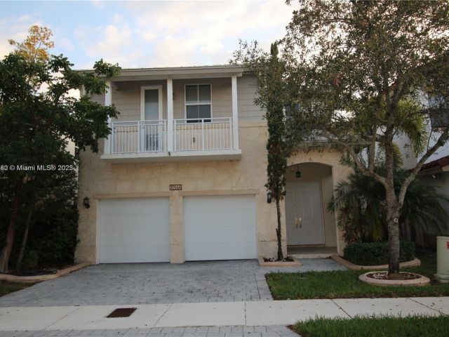 Продажа дома по адресу 10564 NW 70th Ln - фото 5859792