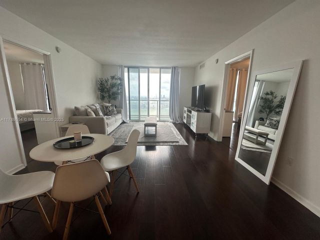 Продажа квартиры #3308 - фото 5967319