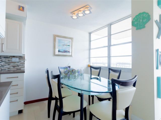 Продажа квартиры #2219 - фото 5896276