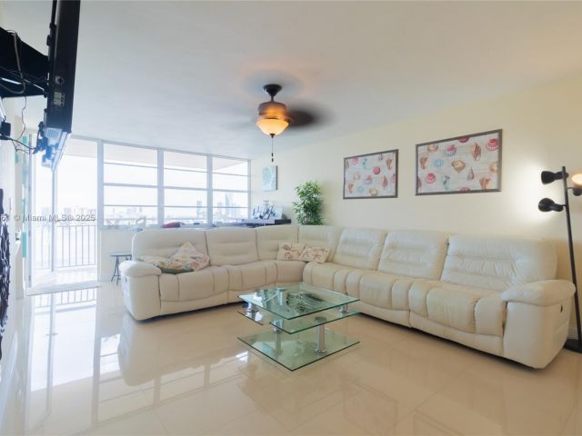 Продажа квартиры #2219 - фото 5896277