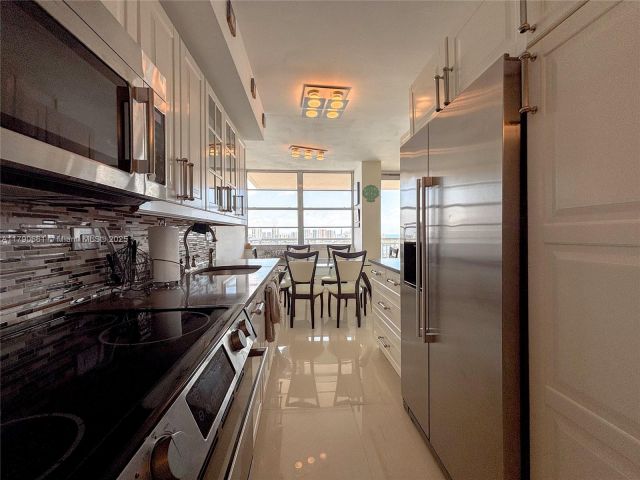 Продажа квартиры #2219 - фото 5896279