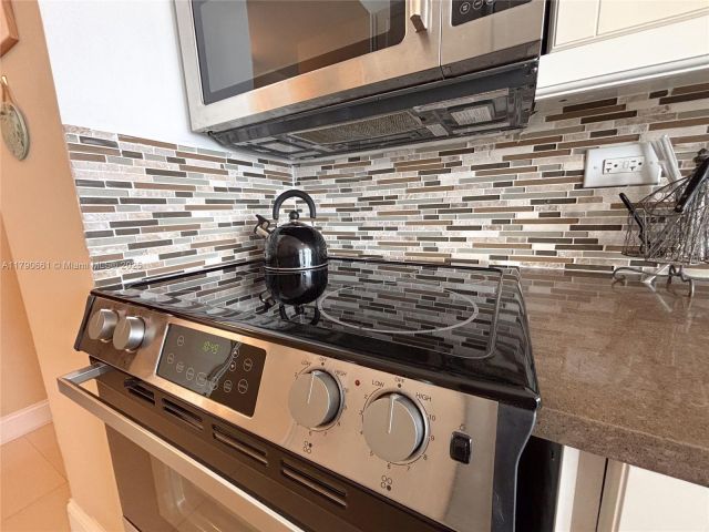 Продажа квартиры #2219 - фото 5896280