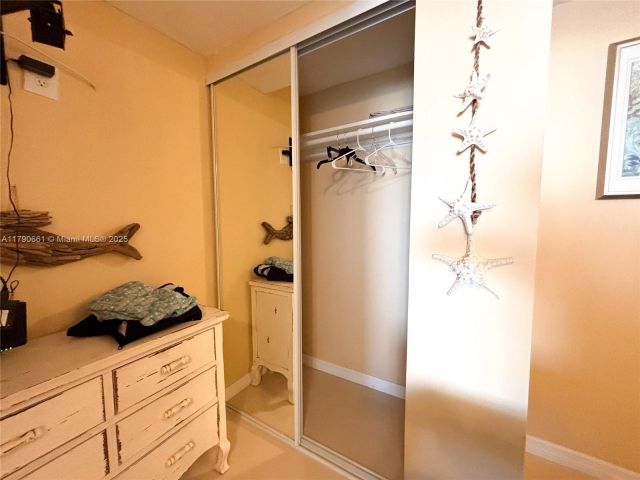 Продажа квартиры #2219 - фото 5896284