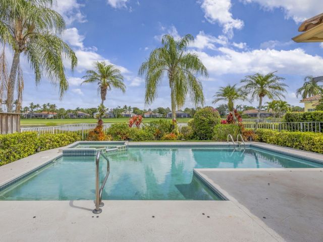 Продажа дома по адресу 10225 Osprey Trace - фото 5983250