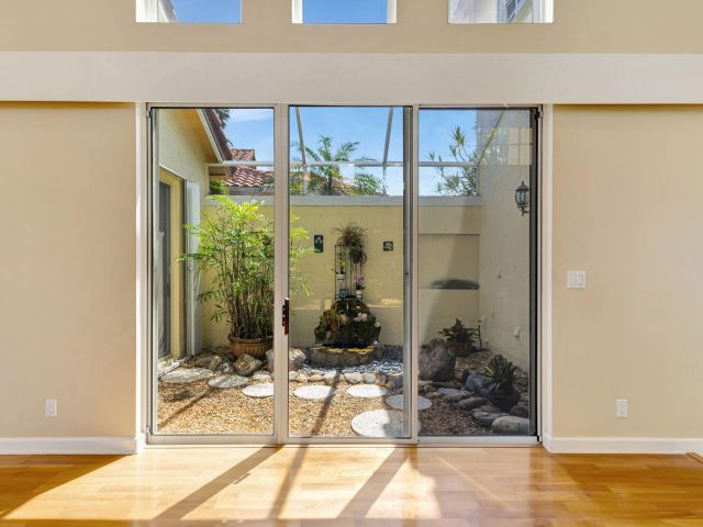 Продажа дома по адресу 10225 Osprey Trace - фото 5983256