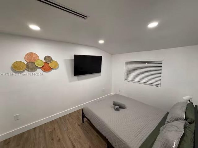 Дом в аренду по адресу 2918 SW 2nd St 2918 - фото 5974767