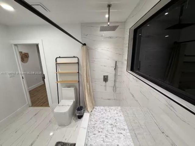 Дом в аренду по адресу 2918 SW 2nd St 2918 - фото 5974774