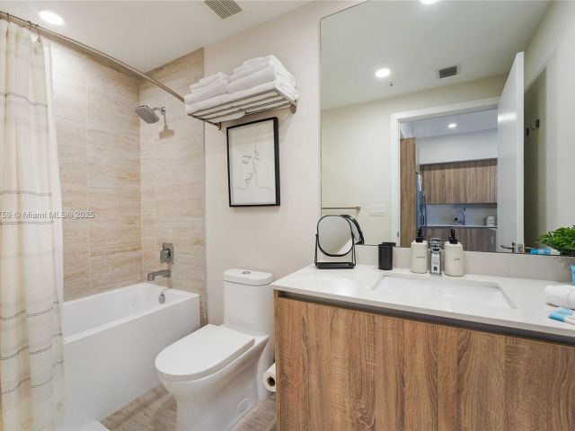 Продажа квартиры #N-821 - фото 5966283