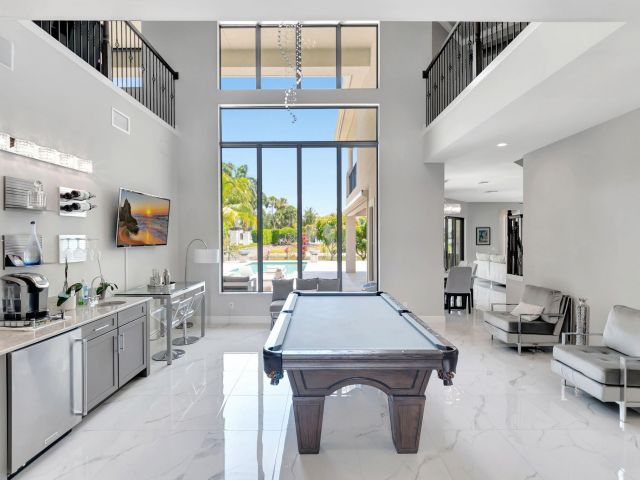 Продажа дома по адресу 7015 NW 27th Avenue - фото 5942285