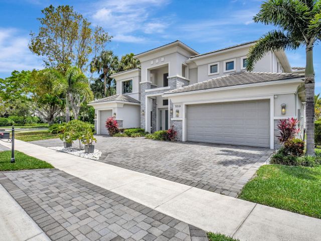 Продажа дома по адресу 7015 NW 27th Avenue - фото 5942295