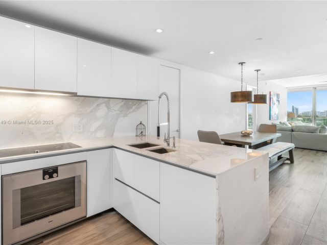 Продажа квартиры #605 - фото 5902655