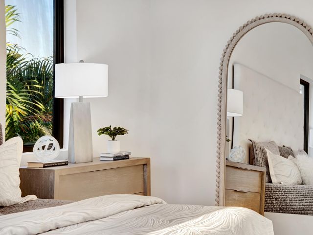 Продажа дома по адресу 1133 NE 3rd Avenue - фото 5942360