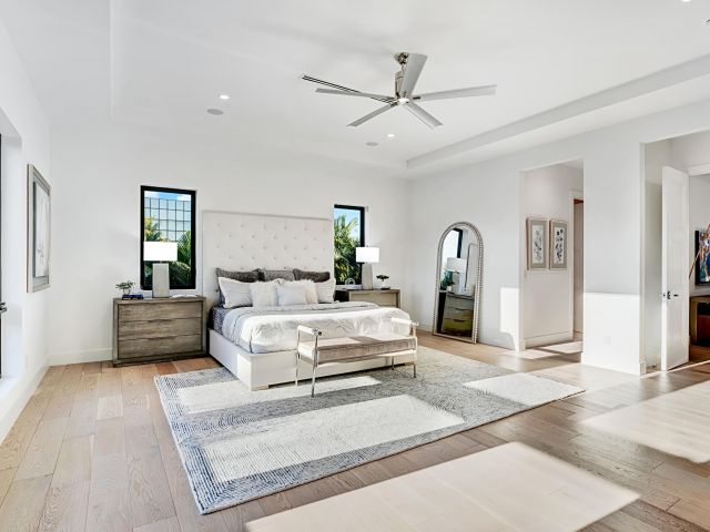 Продажа дома по адресу 1133 NE 3rd Avenue - фото 5942364