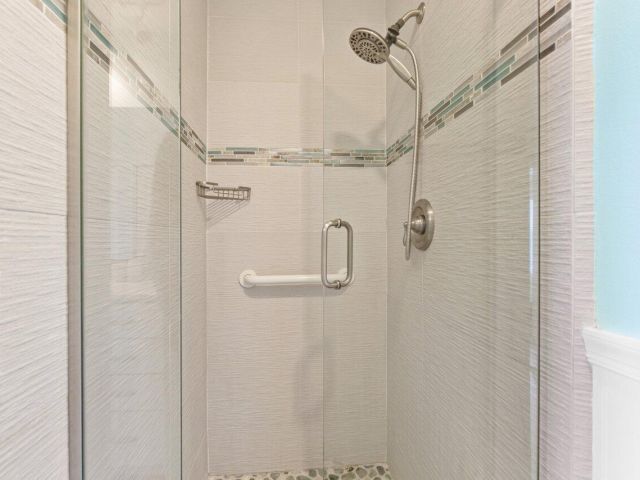 Дом в аренду по адресу 842 SE 19th Avenue 103 - фото 6453239