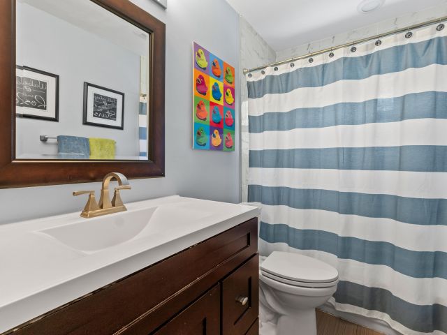 Продажа дома по адресу 912 Roberts Road - фото 5878281