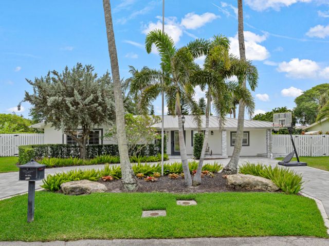 Продажа дома по адресу 912 Roberts Road - фото 5878298