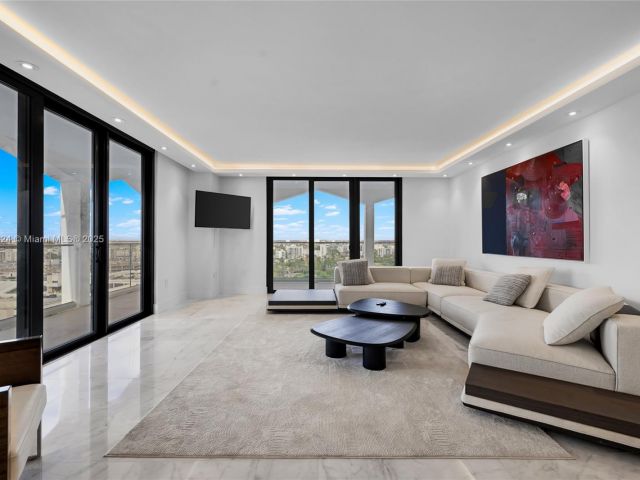 Продажа квартиры #17R - фото 5959733