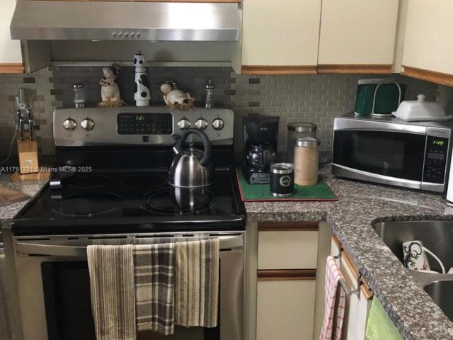 Дом в аренду по адресу 248 Majorca Ave 248 - фото 5888168