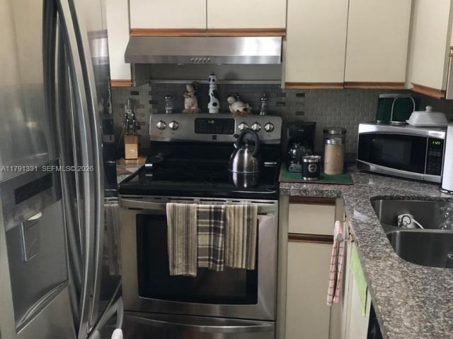 Дом в аренду по адресу 248 Majorca Ave 248 - фото 7494723