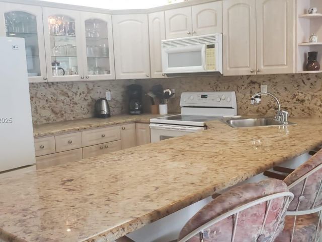 Квартира в аренду номер1208 - фото 7469963