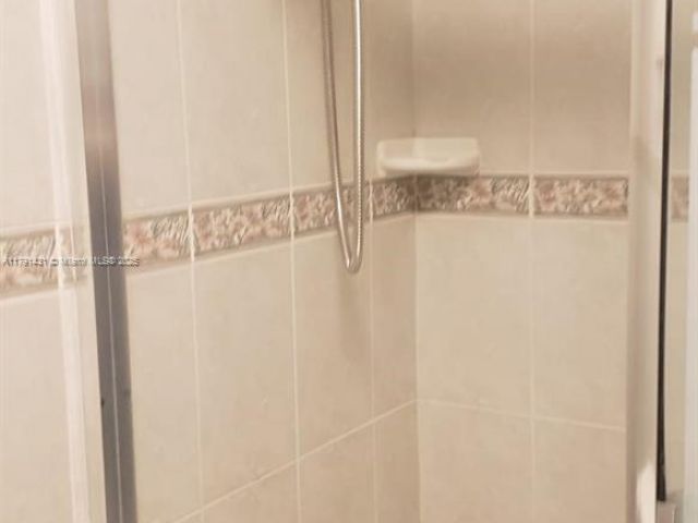 Квартира в аренду номер1208 - фото 7469972