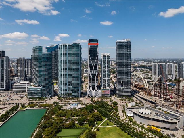 Продажа квартиры #5801 - фото 5922934