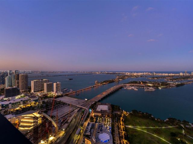 Продажа квартиры #5801 - фото 5922936