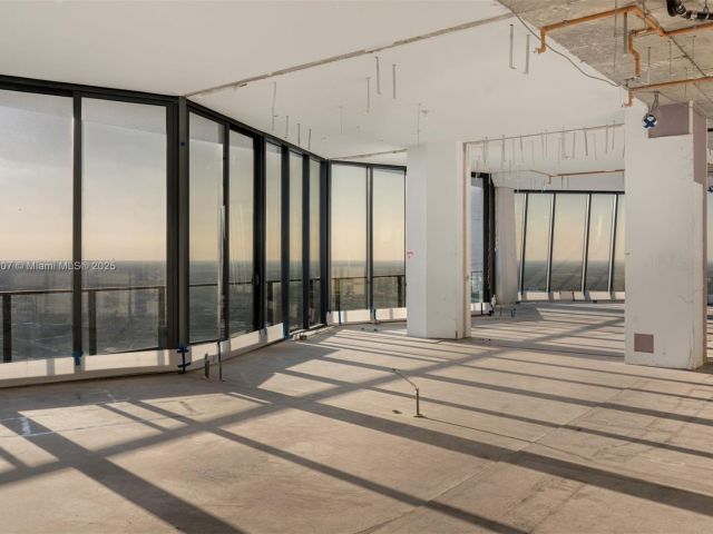 Продажа квартиры #5801 - фото 5922939