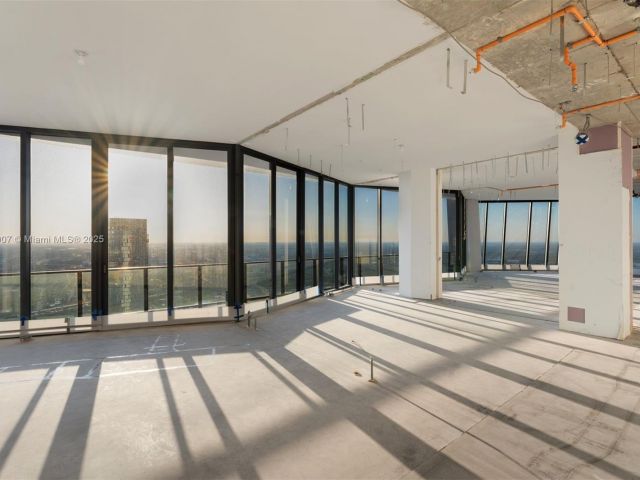 Продажа квартиры #5801 - фото 5922941