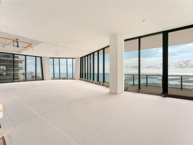 Продажа квартиры #5801 - фото 5922942