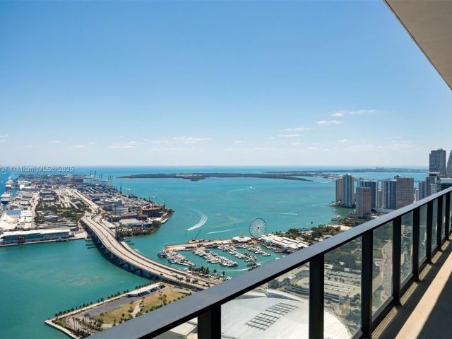 Продажа квартиры #5801 - фото 5922947