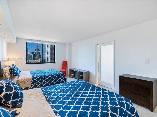 Продажа квартиры #1411 - фото 5917779