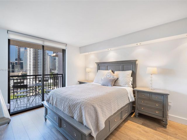 Продажа квартиры #1411 - фото 5917784