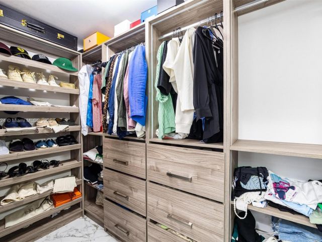 Продажа квартиры #1708 - фото 5899915