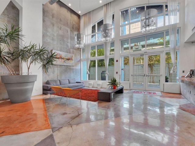 Продажа квартиры #2202 - фото 6843001