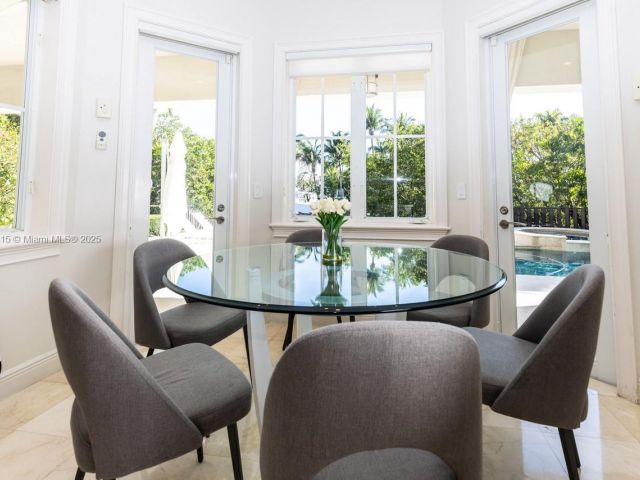 Продажа дома по адресу  - фото 5887929