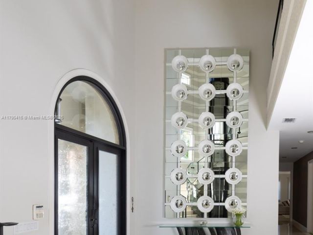 Продажа дома по адресу  - фото 5887932