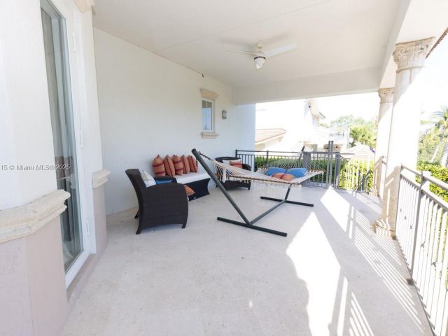 Продажа дома по адресу  - фото 5887939