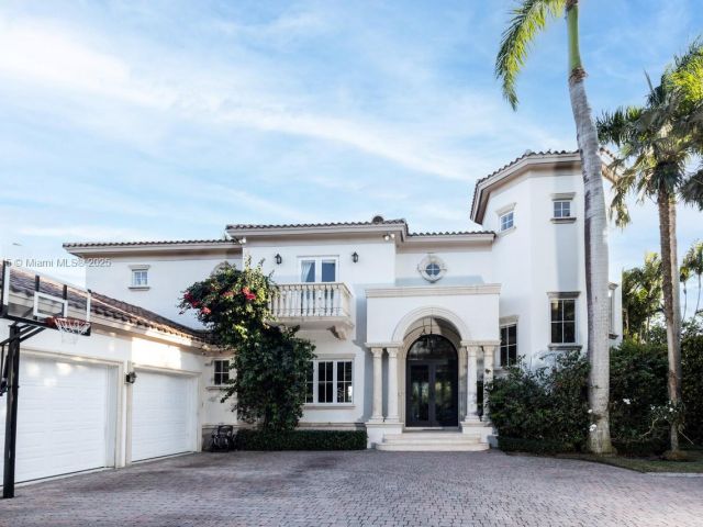 Продажа дома по адресу  - фото 5887947