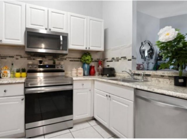 Продажа дома по адресу 11233 W Model Cir W - фото 6262605