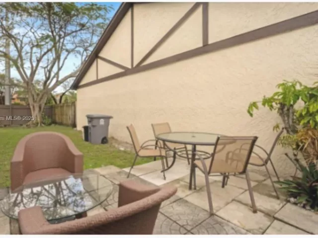 Продажа дома по адресу 11233 W Model Cir W - фото 7347929